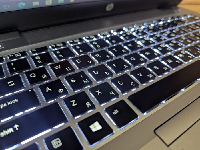 Ультрабук HP EliteBook 840 G3 / 14" (1920x1080) IPS / Intel Core i5-6300U (2 (4) ядра по 2.4 - 3.0 GHz) / 8 GB DDR4 / 240 GB SSD / Intel HD Graphics 520 / HDMI / TouchID / Windows 10 б/в - зображення 6