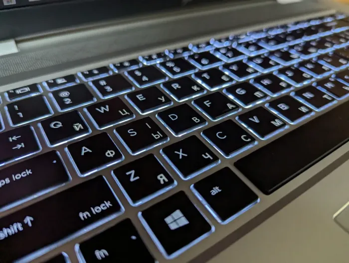 Ігровий ноутбук Б-клас HP EliteBook 1050 G1 / 15.6" (1920x1080) IPS / Intel Core i7-8850H (6 (12) ядер по 2.6 - 4.3 GHz) / 16 GB DDR4 / 480 GB SSD / nVidia GeForce GTX 1050, 4 GB GDDR5, 128-bit / WebCam / Fingerprint / Windows 10 б/в - зображення 7