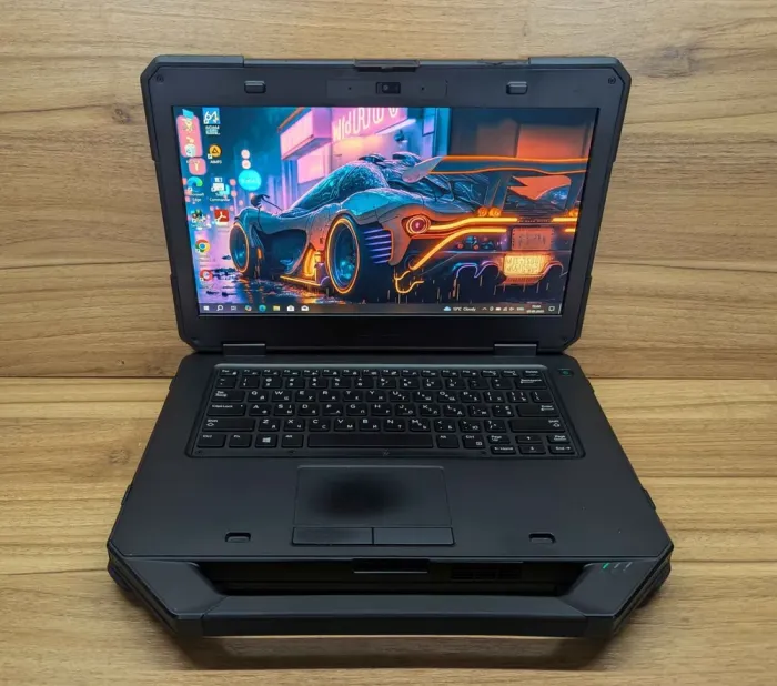 Захищений ноутбук Dell Latitude 14 Rugged 5414 / 14" (1920x1080) IPS / Intel Core i5-6300U (2 (4) ядра по 2.4 - 3.0 GHz) / 16 GB DDR4 / 512 GB SSD / Intel HD Graphics 520 / VGA / WebCam / Windows 10 б/в - зображення 2
