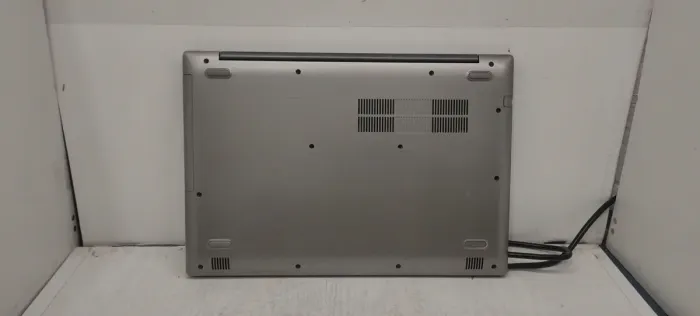 Ігровий ноутбук Б-клас Lenovo IdeaPad 520-15IKB / 15.6" (1920x1080) IPS / Intel Core i7-7500U (2 (4) ядра по 2.7 - 3.5 GHz) / 8 GB DDR4 / 256 GB SSD / nVidia GeForce 940MX, 2 GB DDR3, 64-bit / WebCam / АКБ NEW б/в - зображення 8