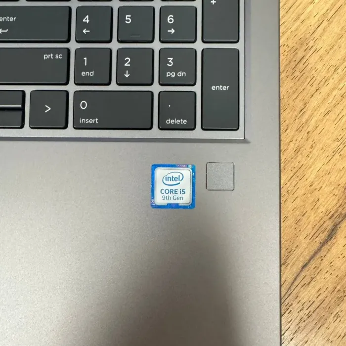 Мобільна робоча станція HP ZBook 15 G6 / 15.6" (1920x1080) IPS / Intel Core i5-9300H (4 (8) ядра по 2.4 - 4.1 GHz) / 16 GB DDR4 / 512 GB SSD / nVidia Quadro T1000, 4 GB GDDR5, 128-bit / WebCam б/в - зображення 8