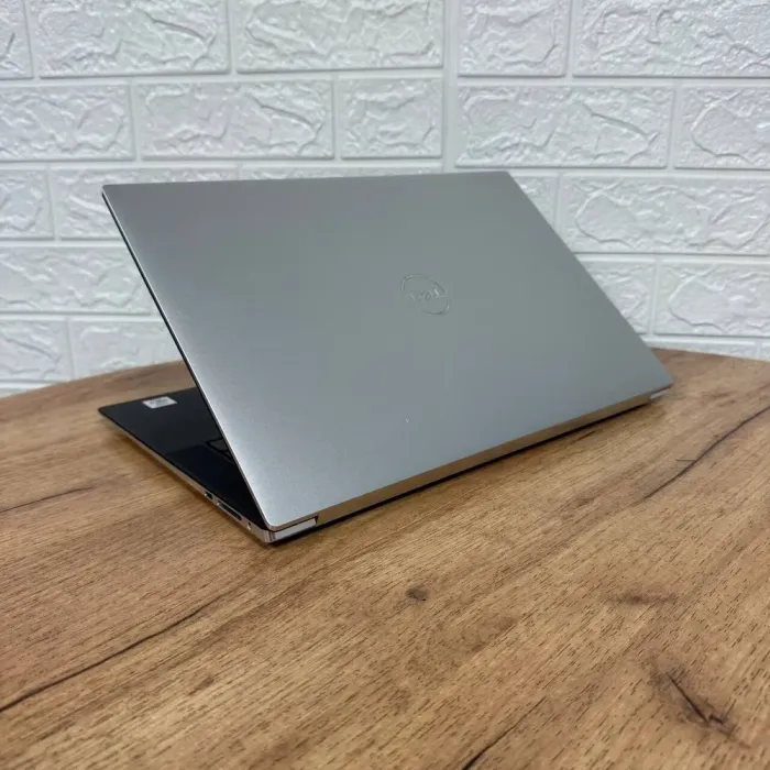 Ігровий ноутбук Dell XPS 15 9500 / 15.6" (1920x1200) IPS / Intel Core i7-10750H (6 (12) ядер по 2.6 - 5.0 GHz) / 16 GB DDR4 / 512 GB SSD / nVidia GeForce GTX 1650 Ti, 4 GB GDDR6, 128-bit / WebCam б/в - зображення 6