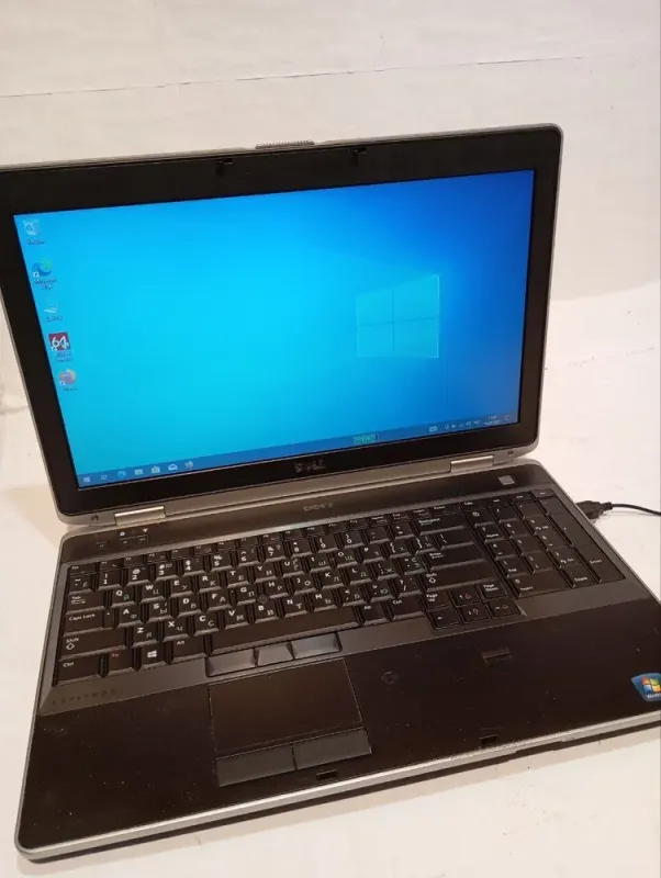 Ноутбук Б-клас Dell Latitude E6530 / 15.6" (1366x768) TN / Intel Core i5-3210M (2 (4) ядра по 2.5 - 3.1 GHz) / 8 GB DDR3 / 500 GB HDD / Intel HD Graphics 4000 / DVD-RW б/в - зображення 2