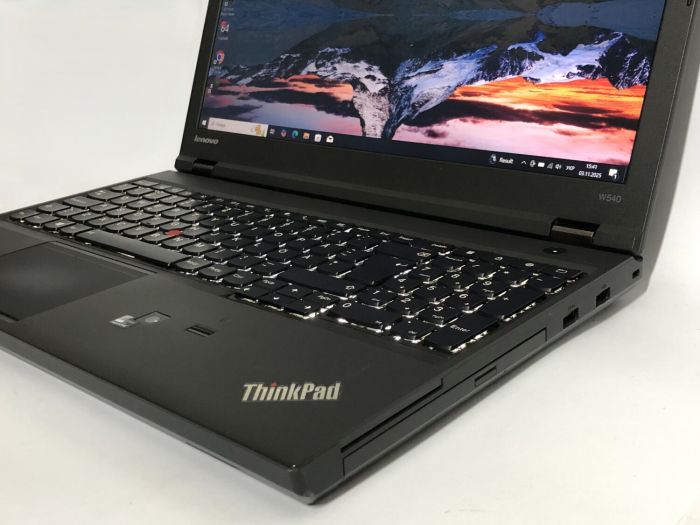 Мобільна робоча станція Б-класу Lenovo ThinkPad W540 / 15.6" (1920x1080) TN / Intel Core i7-4710MQ (4 (8) ядра по 2,5 - 3,5 ГГц) / 8 ГБ DDR3 / 256 ГБ SSD / nVidia Quadro K1100M, 2 ГБ GDDR5, 128-біт / WebCam / DVD-ROM / Win 10 Pro б/в - зображення 9