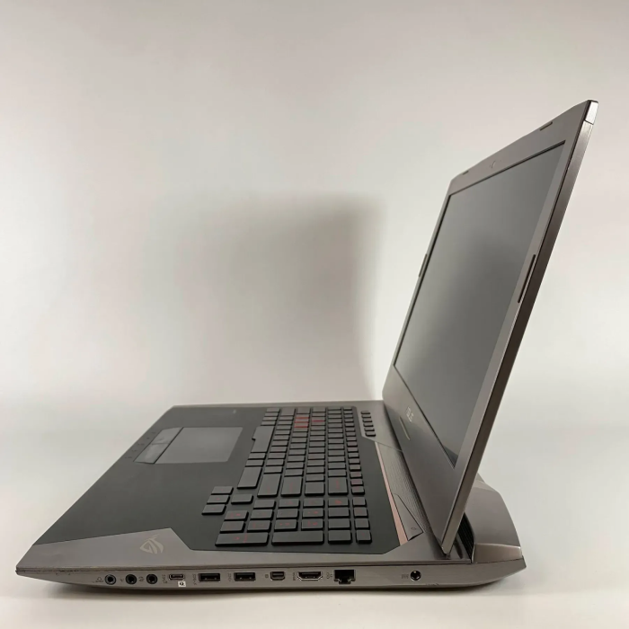 Ігровий ноутбук Б-класу Asus ROG G752VT-DH72 / 17,3" (1920x1080) IPS / Intel Core i7-6700HQ (4 (8) ядра по 2,6 - 3,5 ГГц) / 16 ГБ DDR4 / 128 ГБ SSD + 1000 ГБ HDD / nVidia GeForce GTX 965M, 2 ГБ GDDR5, 128-біт / WebCam / HDMI б/в - зображення 5