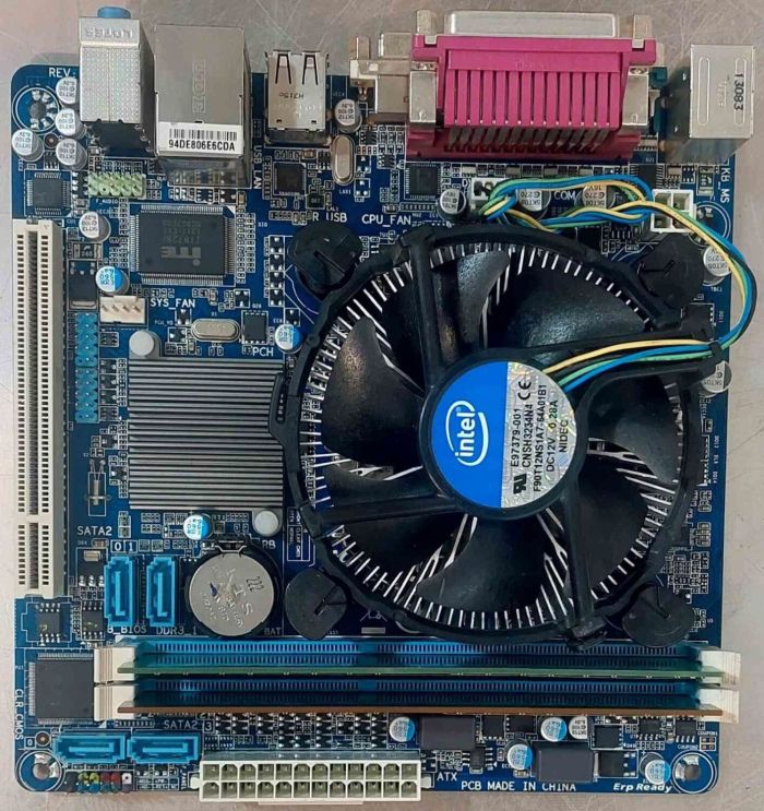 Комплект: материнська плата Gigabyte GA-H61N-D2V / LGA1155 / Intel Core i5-2300 (4 ядра по 2.8 - 3.1 GHz) / 8 GB DDR3 / Intel HD Graphics 2000 + Кулер б/в - зображення 5