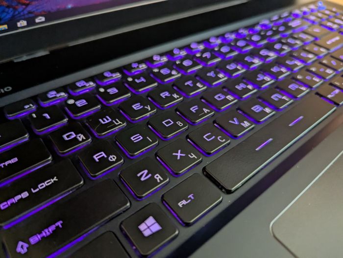 Ігровий ноутбук MSI MS-17K3 / 17.3" (1920x1080) IPS / Intel Core i7-11800H (8 (16) ядер по 2.3 - 4.6 GHz) / 32 GB DDR4 / 1000 GB SSD / nVidia GeForce RTX 3060, 6 GB GDDR6, 192-bit / WebCam / Windows 10 б/в - зображення 6