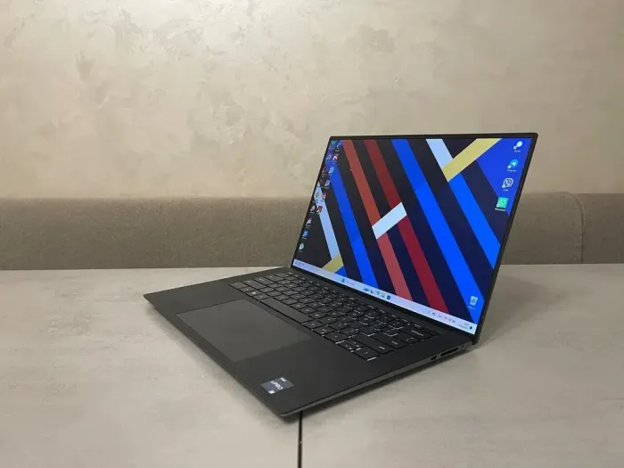Мобільна робоча станція Dell Precision 5570 / 15.6" (1920x1200) IPS / Intel Core i7-12700H (14 (20) ядер по 2.3 - 4.7 GHz) / 16 GB DDR5 / 1000 GB SSD M.2 / nVidia RTX A2000, 8 GB GDDR6, 128-bit / WebCam / Fingerprint б/в - зображення 4