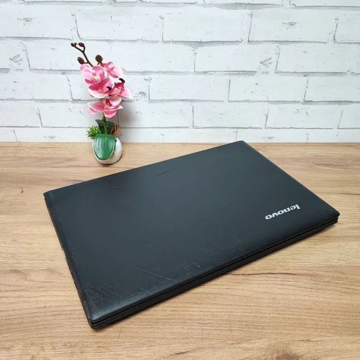 Ноутбук Б-клас Lenovo G710 / 17.3" (1600x900) TN / Intel Core i3-4000M (2 (4) ядра по 2.4 GHz) / 8 GB DDR3 / 256 GB SSD / Intel HD Graphics 4600 / WebCam / DVD-ROM б/в - зображення 7
