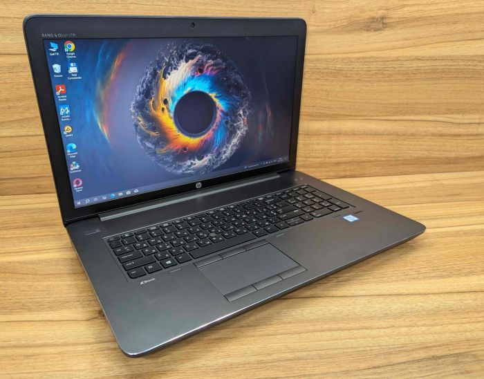 Мобільна робоча станція HP zBook 17 G3 / 17.3" (1600x900) TN / Intel Core i7-6700HQ (4 (8) ядра по 2.6 - 3.5 GHz) / 32 GB DDR4 / 512 GB SSD / nVidia Quadro M1000M, 2 GB DDR3, 128-bit / TouchID / WebCam / Windows 10 б/в - зображення 4