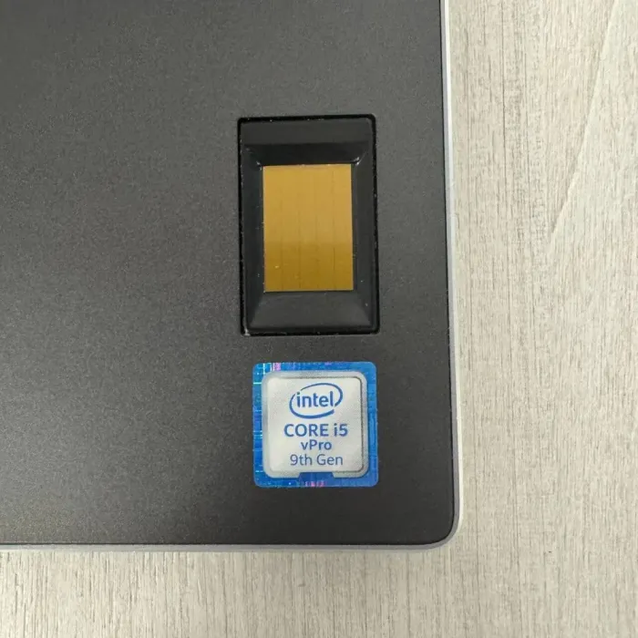 Мобільна робоча станція Dell Precision 7540 / 15,6" (1920x1080) IPS / Intel Core i5-9400H (4 (8) ядра по 2,5 - 4,3 ГГц) / 32 ГБ DDR4 / 512 ГБ SSD NVMe / nVidia Quadro T2000, 4 ГБ GDDR5, 128-біт б/в - зображення 8