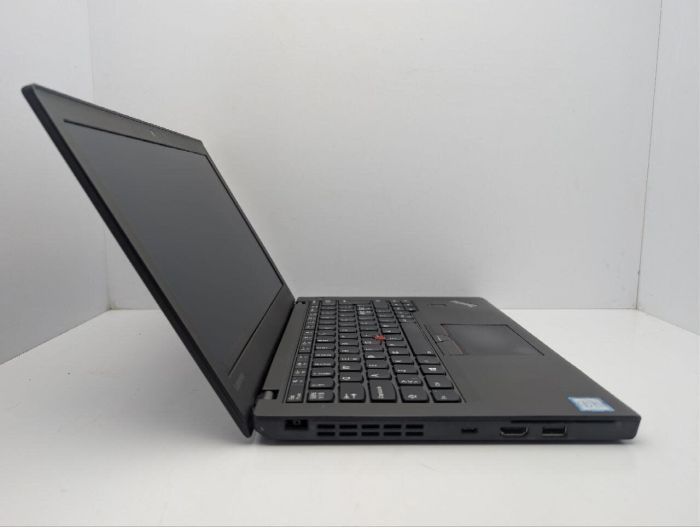 Нетбук Lenovo ThinkPad X270 / 12.5" (1920x1080) IPS / Intel Core i7-7600U (2 (4) ядра по 2.8 - 3.9 GHz) / 8 GB DDR4 / 120 GB SSD / Intel HD Graphics 620 / WebCam б/в - изображение 4