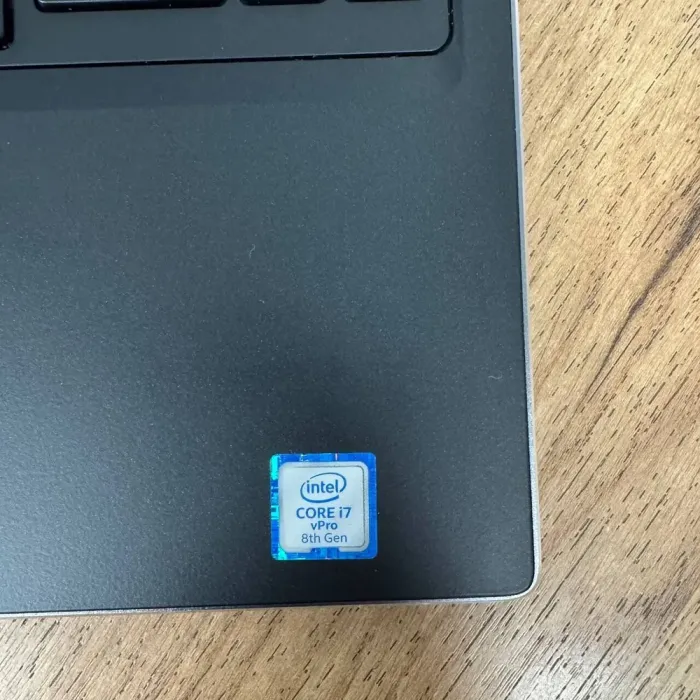 Мобільна робоча станція Б-клас Dell Precision 7530 / 15.6" (1920x1080) IPS / Intel Core i7-8850H (6 (12) ядер по 2.6 - 4.3 GHz) / 16 GB DDR4 / 512 GB SSD / nVidia Quadro P1000, 4 GB GDDR5, 128-bit / WebCam б/в - зображення 8