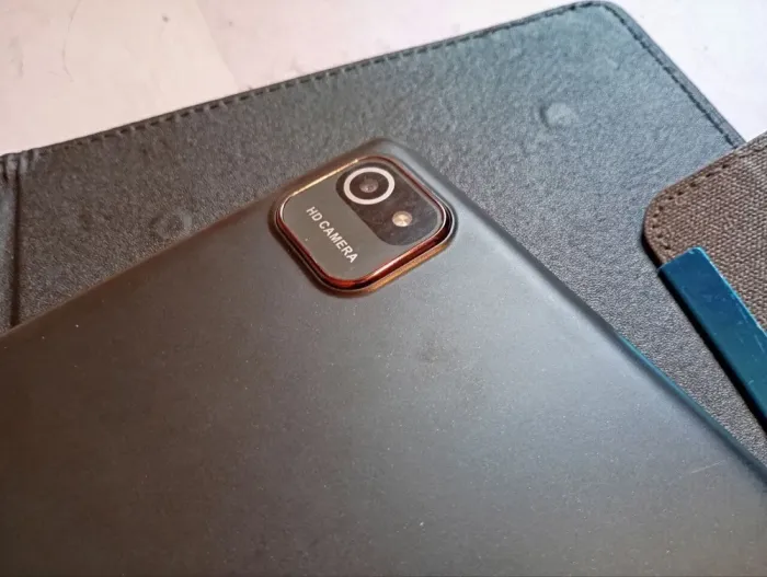 Планшет XGODY N01 / 10.1" (1280x800) IPS Touch / MediaTek MT8175B (4 ядра по 2.0 GHz) / 4 GB DDR3 / 64 GB eMMC / Mali G52 / WebCam / Android 11 б/в - зображення 9