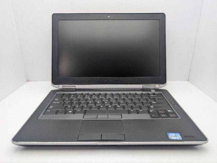 Ноутбук Dell Latitude E6330 / 13.3" (1366x768) TN / Intel Core i5-3320M (2 (4) ядра по 2.6 - 3.3 GHz) / 8 GB DDR3 / 500 GB HDD / Intel HD Graphics 4000 / DVD-ROM б/в - зображення 3