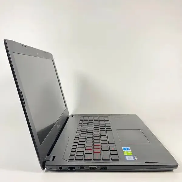 Ігровий ноутбук Б-клас Asus FX502V / 15.6" (1920x1080) IPS / Intel Core i5-6300HQ (4 ядра по 2.3 - 3.2 GHz) / 16 GB DDR4 / 512 GB SSD / nVidia GeForce GTX 1060, 3 GB GDDR5, 192-bit / WebCam / HDMI б/в - зображення 4