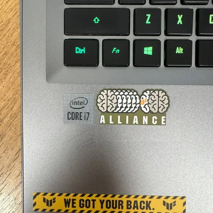 Ігровий ноутбук Б-клас Gigabyte Aorus 17G XC / 17.3" (1920x1080) IPS / Intel Core i7-10870H (8 (16) ядер по 2.2 - 5.0 GHz) / 16 GB DDR4 / 1000 GB SSD / nVidia GeForce RTX 3070, 8 GB GDDR6, 256-bit / WebCam б/в - зображення 7