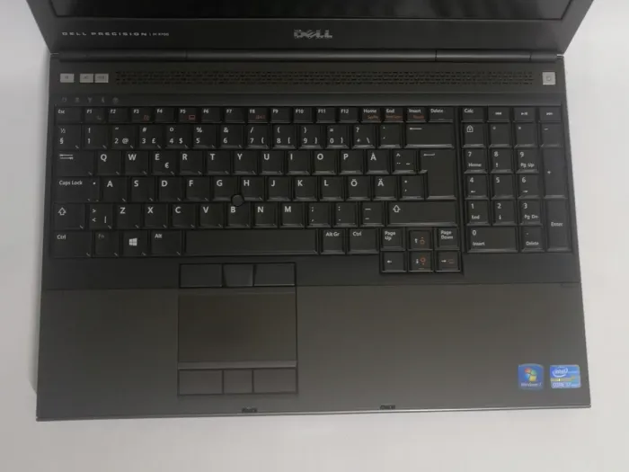 Мобільна робоча станція Dell Precision M4700 / 15.6" (1920x1080) TN / Intel Core i7-3740QM (4 (8) ядра по 2.7 - 3.7 GHz) / 16 GB DDR3 / 256 GB SSD / Quadro K2000M, 2 GB DDR3, 128-bit / WebCam / Win 10 Pro б/в - зображення 3