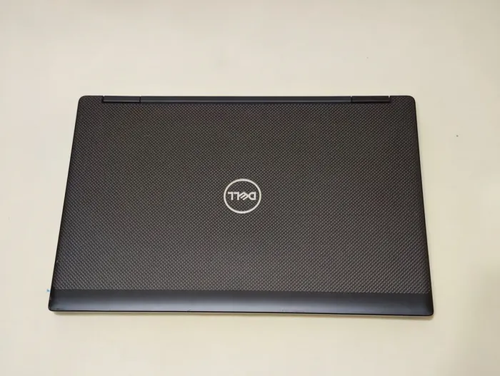 Мобільна робоча станція Dell Precision 7530 / 15,6" (3840x2160) IPS / Intel Xeon E-2186M (6 (12) ядер по 2,9 - 4,8 ГГц) / 32 ГБ DDR4 / 256 ГБ SSD / nVidia Quadro P3200, 6 ГБ GDDR5, 192-біт / WebCam б/в - зображення 7