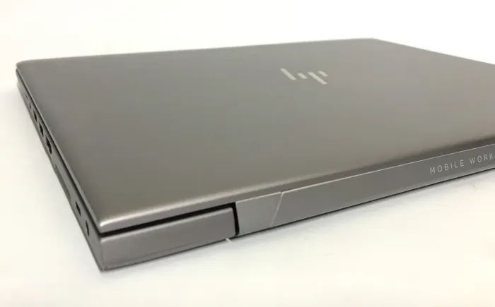 Ультрабук Б-клас HP ZBook 14u G5 / 14" (1920x1080) IPS / Intel Core i7-8650U (4 (8) ядра по 1.9 - 4.2 GHz) / 16 GB DDR4 / 512 GB SSD NVMe / AMD Radeon Pro WX 3100, 2 GB GDDR5, 128-bit / WebCam / Win 10 Pro б/в - зображення 10