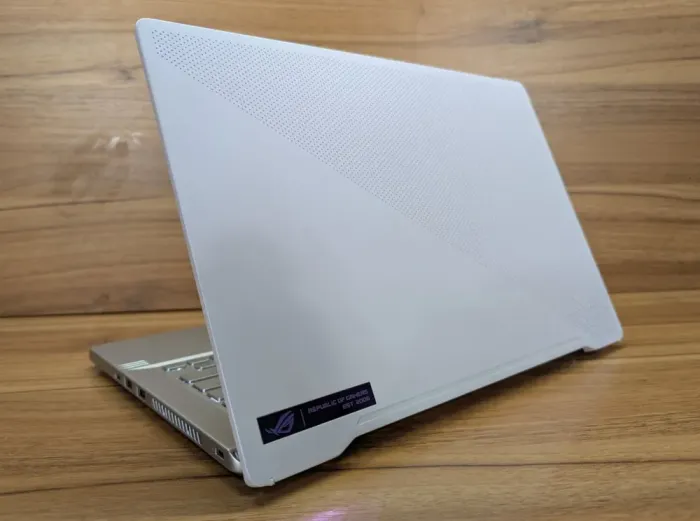 Ігровий ноутбук Asus ROG Zephyrus G 14 GA401Q / 14" (1920x1080) IPS / AMD Ryzen 9 5900HS (8 (16) ядер по 3.0 - 4.6 GHz) / 16 GB DDR4 / 1000 GB SSD / nVidia GeForce RTX 3060, 6 GB GDDR6, 192-bit / WebCam / Windows 11 б/в - зображення 7