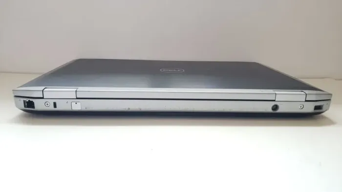 Ноутбук Dell Latitude E6520 / 15.6" (1366x768) TN / Intel Core i7-2620M (2 (4) ядра по 2.7 - 3.4 GHz) / 8 GB DDR3 / 256 GB SSD / nVidia NVS 4200M, 512 MB DDR3, 64-bit / WebCam б/в - зображення 5