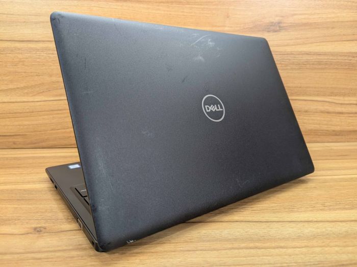 Ноутбук Dell Latitude 3590 / 15.6" (1920x1080) IPS / Intel Core i5-8250U (4 (8) ядра по 1.6 - 3.4 GHz) / 16 GB DDR4 / 512 GB SSD / Intel UHD Graphics 620 / WebCam / Windows 10 б/в - зображення 6