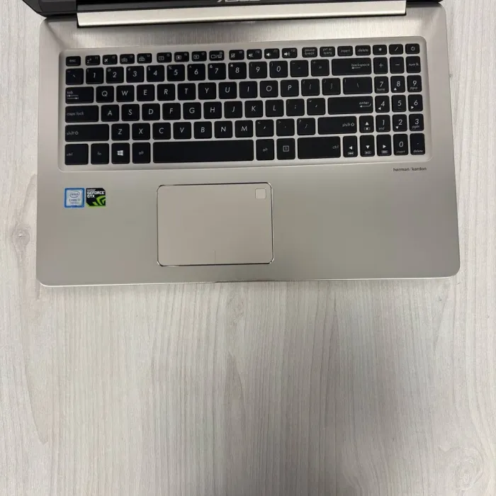 Ігровий ультрабук Б-клас Asus VivoBook Pro 15 N580VD / 15.6" (3840x2160) IPS Touch / Intel Core i7-7700HQ (4 (8) ядра по 2.8 - 3.8 GHz) / 16 GB DDR4 / 256 GB SSD NVMe / nVidia GeForce GTX 1050, 4 GB GDDR5, 128-bit / WebCam б/в - зображення 7