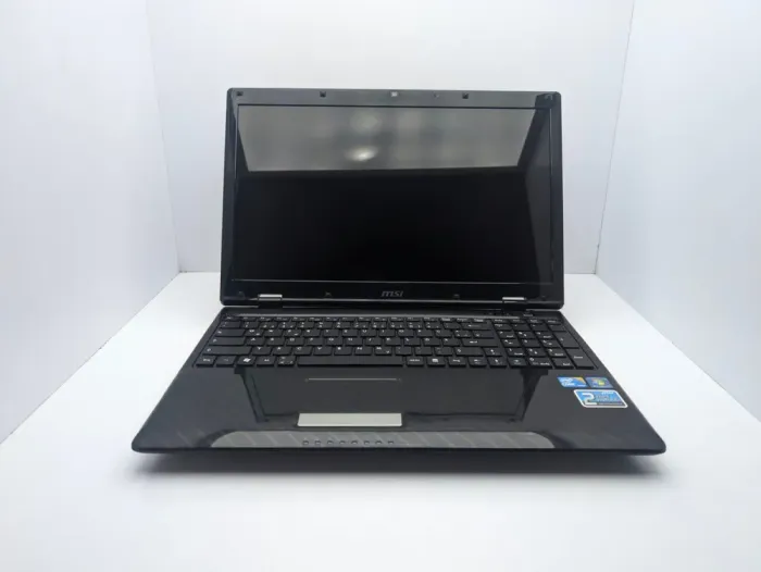 Ноутбук MSI CX63 / 15.6" (1366x768) TN / Intel Core i5-460M (2 (4) ядра по 2.53 - 2.8GHz) / 6 GB DDR3 / 500 GB HDD / nVidia GeForce 310M, 1 GB GDDR3, 64-bit / WebCam б/в - зображення 2