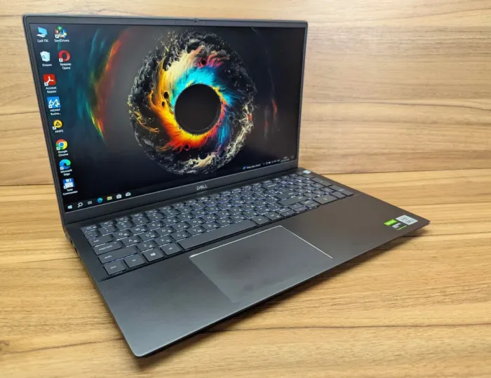 Ігровий ноутбук Dell Vostro 7500 / 15.6" (1920x1080) IPS / Intel Core i7-10750H (6 (12) ядер по 2.6 - 5.0 GHz) / 16 GB DDR4 / 1000 GB SSD / nVidia GeForce GTX 1650 Ti, 4 GB GDDR6, 128-bit / TouchID / WebCam / Windows 10 б/в - зображення 4