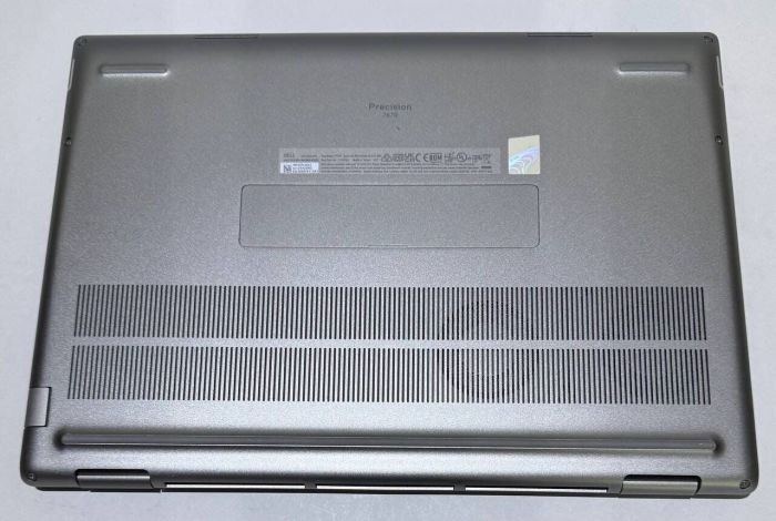 Ноутбук Dell Precision 7670 / 16" (1920x1200) IPS / Intel Core i5-12600HX (12 (16) ядер по 2.5 - 4.6 GHz) / 16 GB DDR5 / 512 GB SSD / Intel UHD Graphics / WebCam б/в - зображення 5