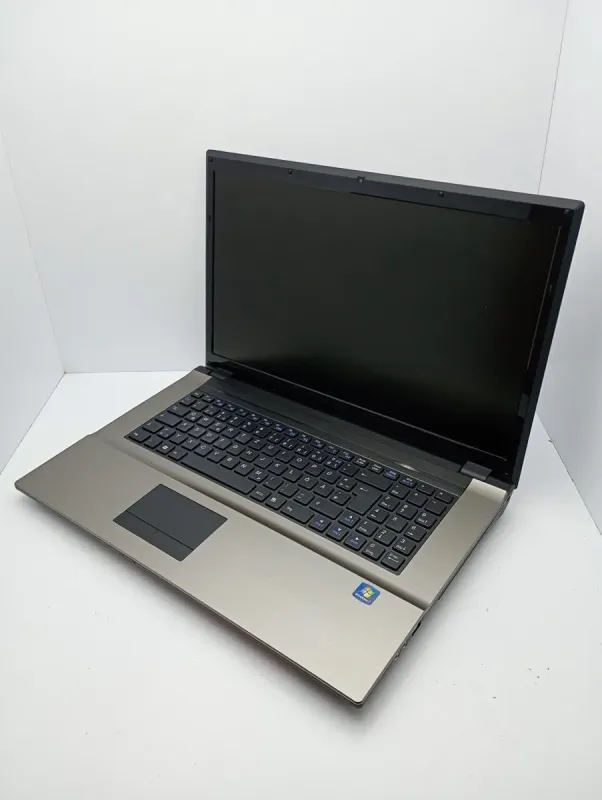 Ноутбук Terra Mobile / 17.3" (1600x900) TN / Intel Core i3-3120M (2 (4) ядра по 2.5 GHz) / 6 GB DDR3 / 500 GB HDD / HD Graphics 4000 / WebCam б/в - зображення 7