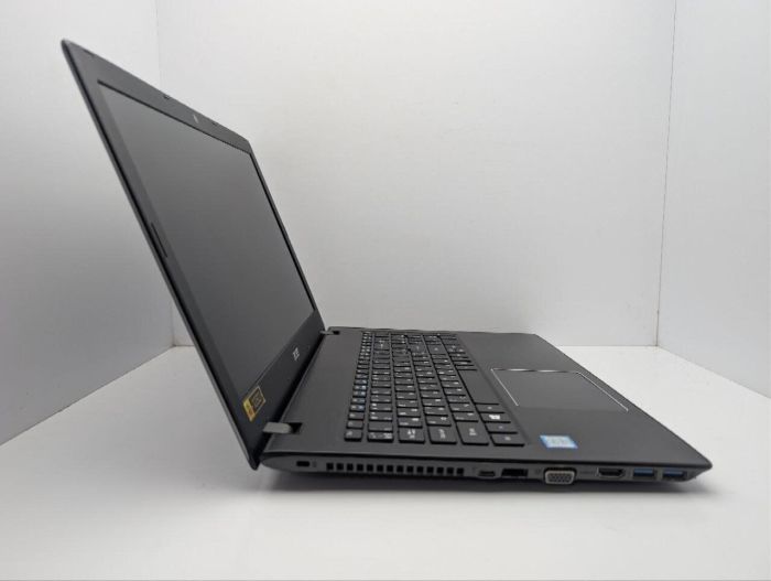 Ноутбук Acer Aspire E5-575G / 15.6" (1920x1080) TN / Intel Core i3-6006U (2 (4) ядра по 2.0 GHz) / 8 GB DDR4 / 120 GB SSD M.2 + 1000 GB HDD / nVidia GeForce 940MX, 4 GB GDDR5, 64-bit / WebCam б/в - зображення 4