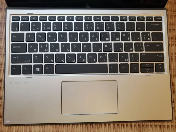 Нетбук-трансформер HP Elite x2 G4 / 12.3" (1920x1080) IPS Touch / Intel Core i5-8365U (4 (8) ядра по 1.6 - 4.1 GHz) / 8 GB DDR3 / 256 GB SSD / Intel UHD Graphics / WebCam б/в - зображення 3