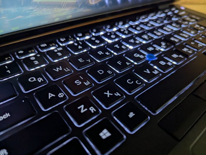 Ультрабук Dell Latitude 5400 / 14" (1366x768) TN / Intel Core i5-8365U (4 (8) ядра по 1.6 - 4.1 GHz) / 8 GB DDR4 / 240 GB SSD / Intel UHD Graphics / WebCam / Windows 10 б/в - зображення 6