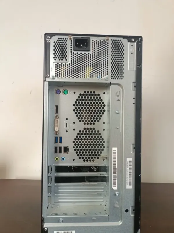 Комп'ютер Fujitsu Esprimo P557 E85+ Tower / Intel Core i5-6400 (4 ядра по 2.7 - 3.3 GHz) / 8 GB DDR4 / 250 GB SSD / Intel HD Graphics 530 / 280W / DVD-ROM / DVI б/в - зображення 9