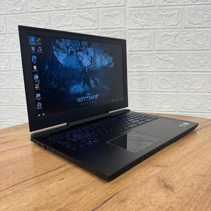 Ігровий ноутбук Dell G7 15 7588 / 15.6" (1920x1080) IPS / Intel Core i7-8750H (6 (12) ядер по 2.2 - 4.1 GHz) / 16 GB DDR4 / 512 GB SSD / nVidia GeForce GTX 1060 Max-Q, 6 GB GDDR5, 192-bit / WebCam б/в - зображення 4