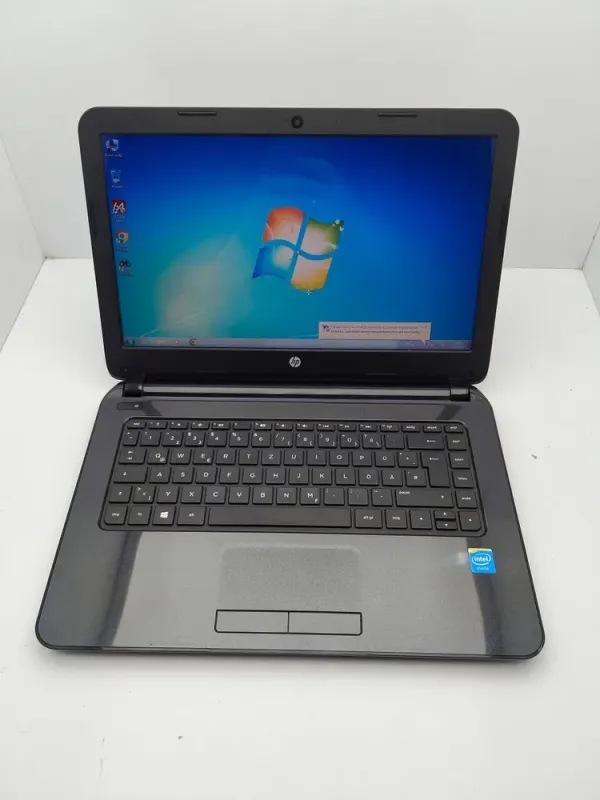 Ноутбук HP 14 / 14" (1366x768) TN / Intel Celeron N2840 (2 ядра по 2.16 - 2.58 GHz) / 4 GB DDR3 / 500 GB HDD / Intel HD Graphics / WebCam / Wi-Fi б/в - зображення 2