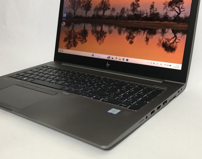 Ігровий ноутбук Б-класу HP Zbook 15u G5 / 15,6" (1920x1080) IPS / Intel Core i7-8650U (4 (8) ядра по 1,9 - 4,2 ГГц) / 32 ГБ DDR4 / 512 ГБ SSD / AMD Radeon Pro WX 3100, 2 ГБ DDR5, 128-біт / WebCam / Win 11 Pro б/в - зображення 9