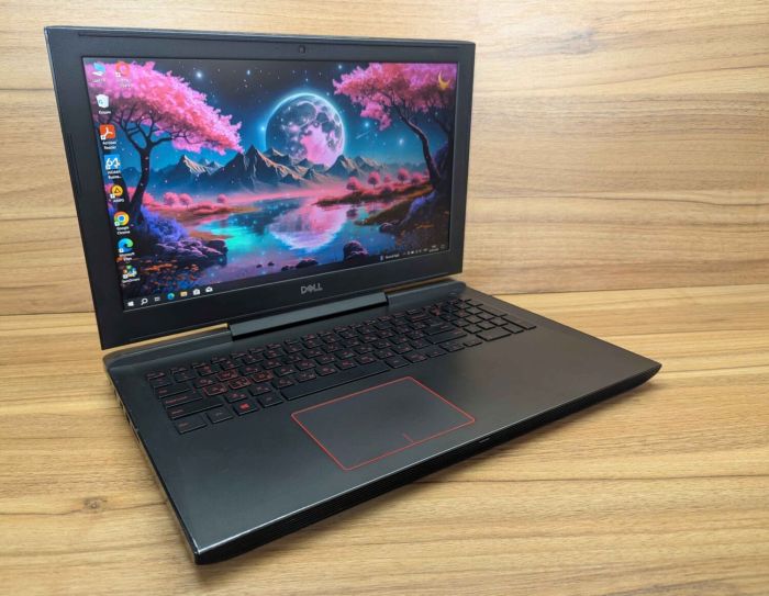 Ігровий ноутбук Dell Inspiron 15-7577 / 15.6" (1920x1080) IPS / Intel Core i7-7700HQ (4 (8) ядра по 2.8 - 3.8 GHz) / 32 GB DDR4 / 256 GB SSD + 1000 GB HDD / nVidia GeForce GTX 1060, 6 GB GDDR5, 192-bit / WebCam / Windows 10 б/в - зображення 4