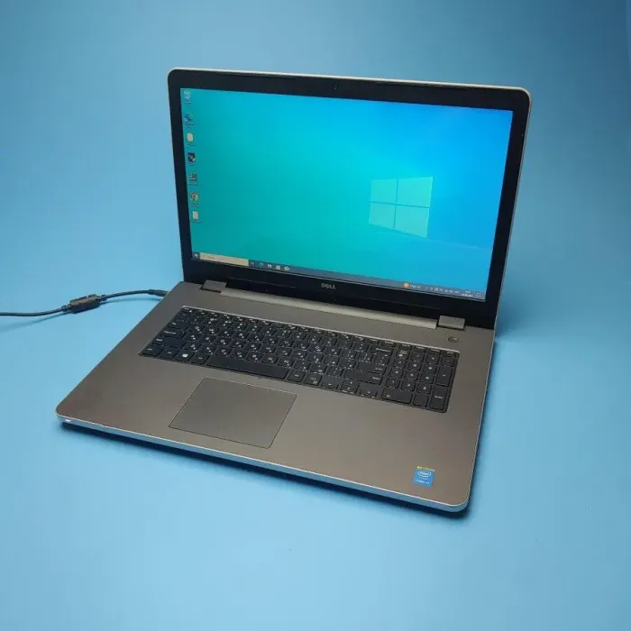 Ноутбук Dell Inspiron 5758 / 17.3" (1600x900) TN / Intel Core i7-5500U (2 (4) ядра по 2.4 - 3.0 GHz) / 8 GB DDR3 / 240 GB SSD / Intel HD Graphics 5500 / WebCam / DVD-ROM / Win 10 Pro б/в - зображення 2