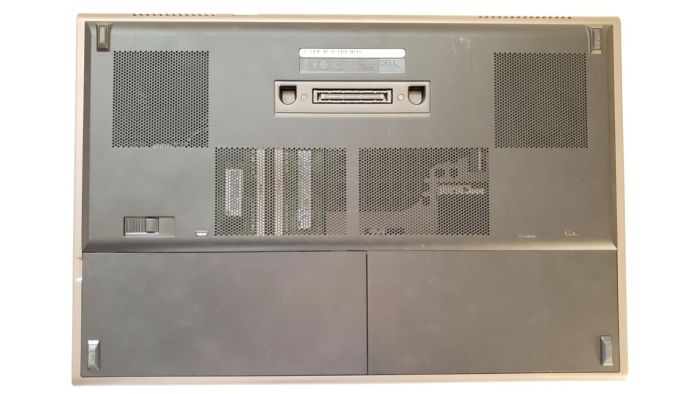 Мобільна робоча станція Dell Precision M4800 / 15.6" (1920x1080) TN / Intel Core i7-4810MQ (4 (8) ядра по 2,8 - 3,8 ГГц) / 16 ГБ DDR3 / 200 ГБ SSD + 500 ГБ HDD / nVidia Quadro K1100M, 2 ГБ GDDR5, 128-біт / WebCam / HDMI б/в - зображення 4