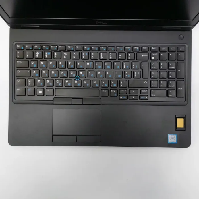 Ультрабук Dell Latitude 5591 / 15.6" (1920x1080) IPS / Intel Core i5-8300H (4 (8) ядра по 2.3 - 4.0 GHz) / 16 GB DDR4 / 256 GB SSD / Intel UHD Graphics 630 / WebCam / Win 11 Pro б/в - зображення 3