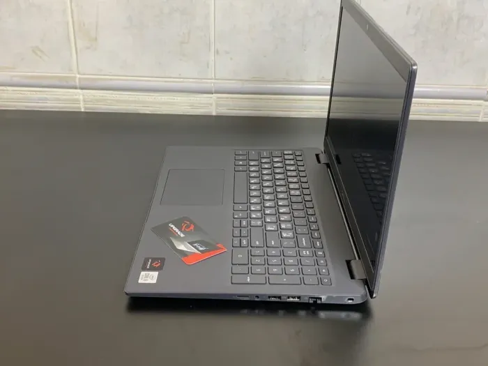 Ноутбук Dell Latitude 3510 / 15.6" TN / Intel Core i5-10210U (4(8) ядра по 1.6-4.2 GHz) / 8GB DDR4 / 256GB SSD / UHD Graphics / WebCam б/в - зображення 5