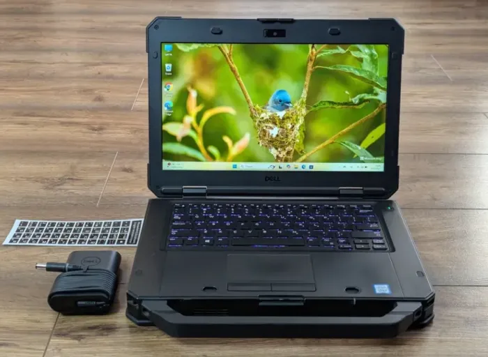 Захищений ноутбук Б-клас Dell Latitude 5424 Rugged / 14" (1920x1080) IPS / Intel Core i5-8350U (4 (8) ядра по 1.7 - 3.6 GHz) / 8 GB DDR4 / 256 GB SSD / Intel UHD Graphics 620 / WebCam / Windows 11 б/в - зображення 2