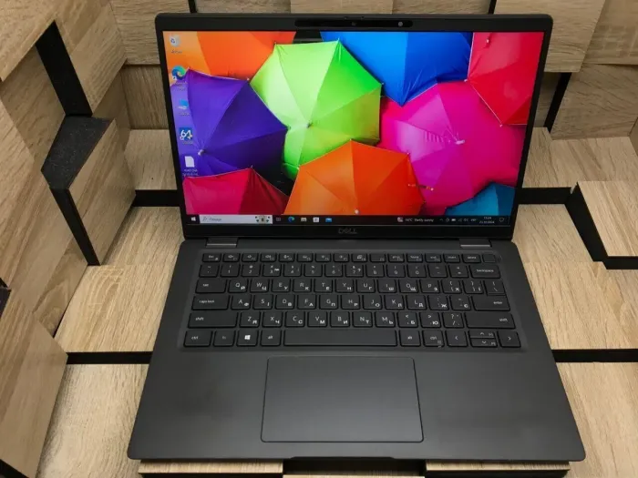 Ультрабук Б-клас Dell Latitude 7410 / 14" (1920x1080) IPS / Intel Core i5-10310U (4 (8) ядра по 1.7 - 4.4 GHz) / 16 GB DDR4 / 256 GB SSD M.2 / Intel UHD Graphics / WebCam / HDMI / Windows 10 б/в - зображення 2