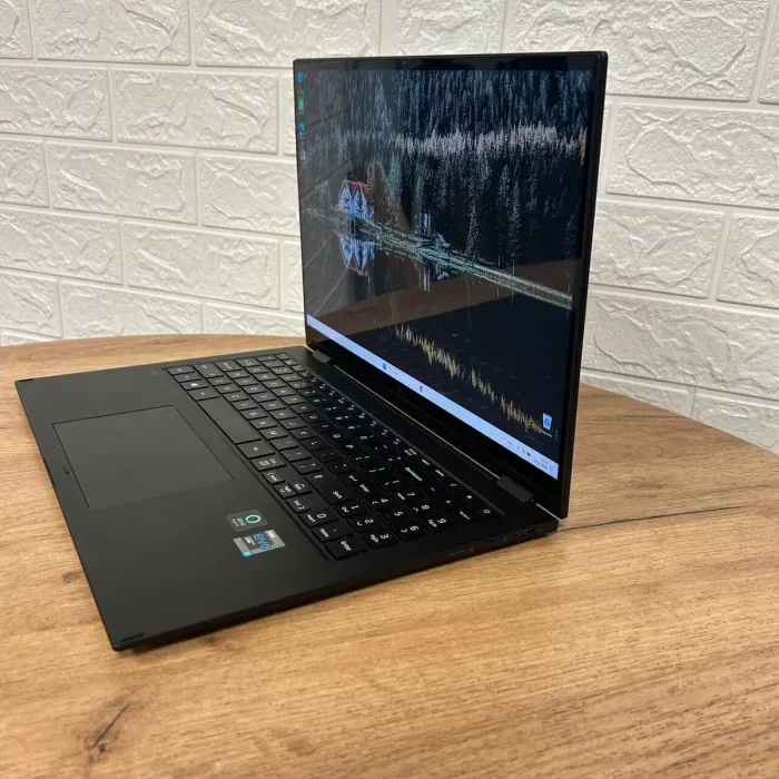 Ультрабук-трансформер Б-клас LG Gram 16T90P / 16" (2560x1600) IPS Touch / Intel Core i7-1165G7 (4 (8) ядра по 4.7 GHz) / 16 GB DDR4 / 1000 GB SSD NVMe / Intel Iris X Graphics / WebCam б/в - зображення 5