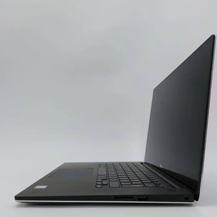 Мобільна робоча станція Dell Precision 5540 / 15,6" (1920x1080) IPS Touch / Intel Core i7-9750H (6 (12) ядер по 2,6 - 4,5 ГГц) / 32 ГБ DDR4 / 512 ГБ SSD / nVidia Quadro T2000, 4 ГБ GDDR5, 128-біт / WebCam б/в - зображення 5