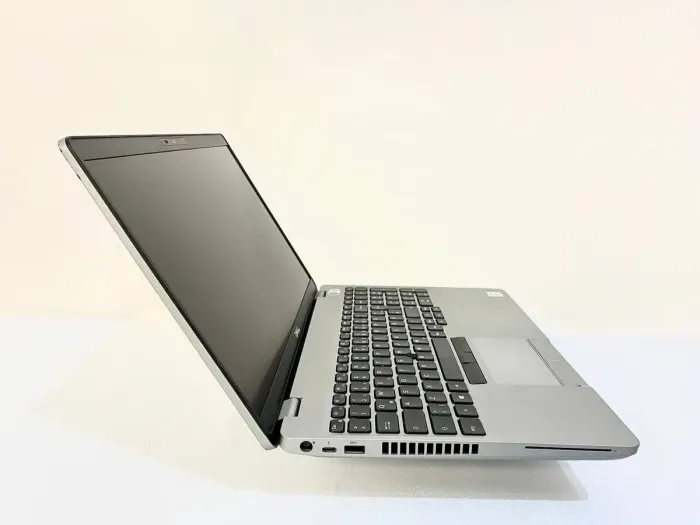 Ігровий ноутбук Dell Latitude 5511 / 15.6" (1920x1080) IPS Touch / Intel Core i7-10850H (6 (12) ядер по 2.7 - 5.1 GHz) / 16 GB DDR4 / 480 GB SSD M.2 / nVidia GeForce MX250, 2 GB GDDR5, 64-bit / WebCam / HDMI б/в - зображення 6