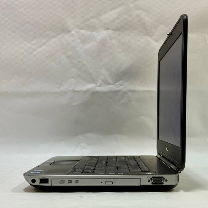 Ноутбук Dell Latitude E5430 / 14" (1366x768) TN / Intel Core i5-3340M (2 (4) ядра по 2.7 - 3.4 GHz) / 8 GB DDR3 / 500 GB HDD / Intel HD Graphics 4000 / Windows 10 Pro б/в - зображення 6